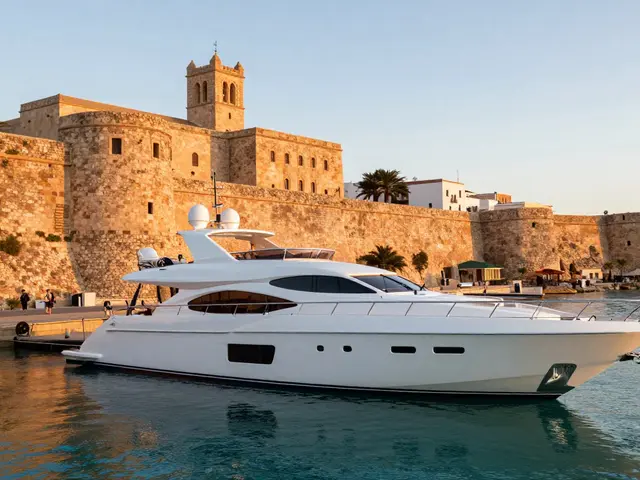 Cuánto cuesta amarrar un yate en Ibiza: Guía de precios 2026